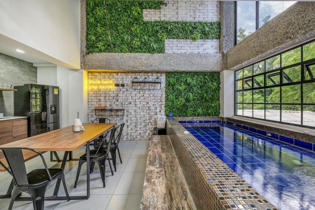 Nowa Terra Ph - Heated Small Pool, Bbq & Ac Lleras Park Apartamento Medellín